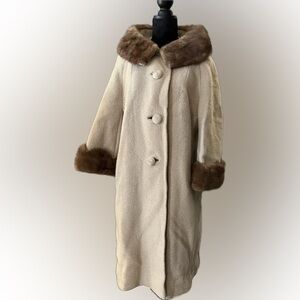 Vintage FORSTMANN Cream Beige Real Fur Trim 1960’s Style Coat